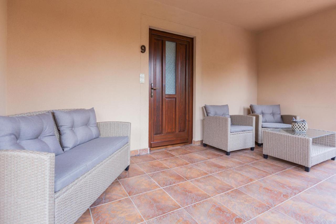 Vegvar Spa Apartman Gyula Exterior photo