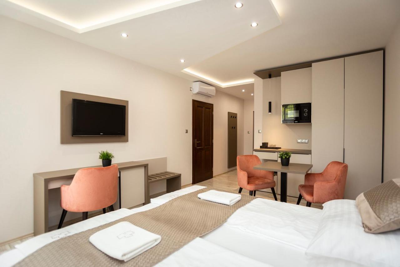 Vegvar Spa Apartman Gyula Exterior photo