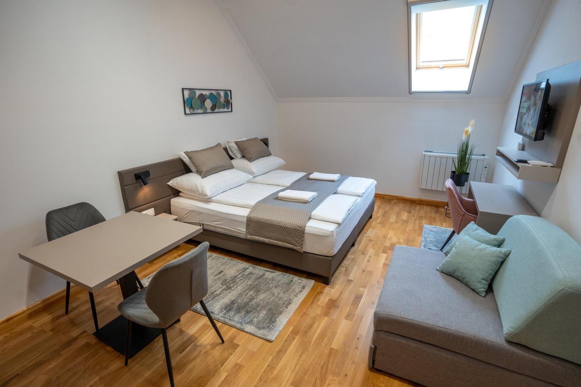 Vegvar Spa Apartman Gyula Exterior photo